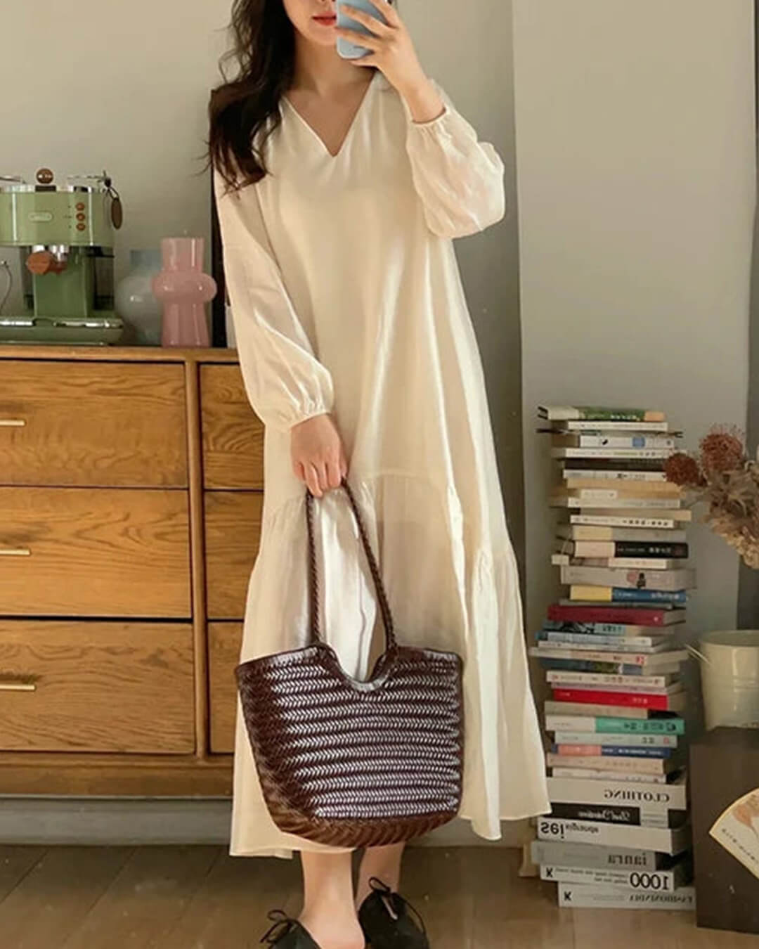 Alba Handwoven Tote Bag in Coffee, large size, detail view