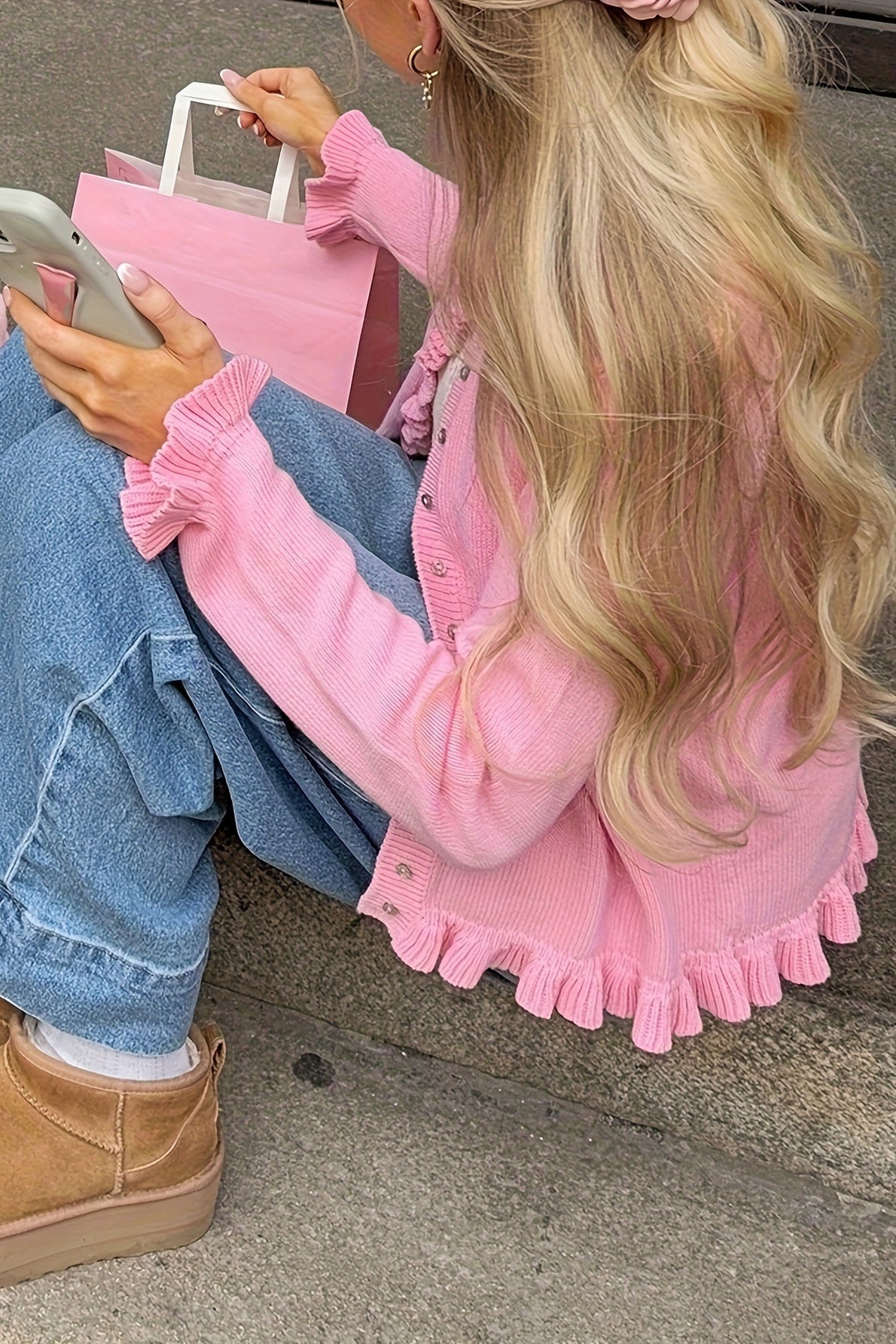 Ayla strikket cardigan med volanger