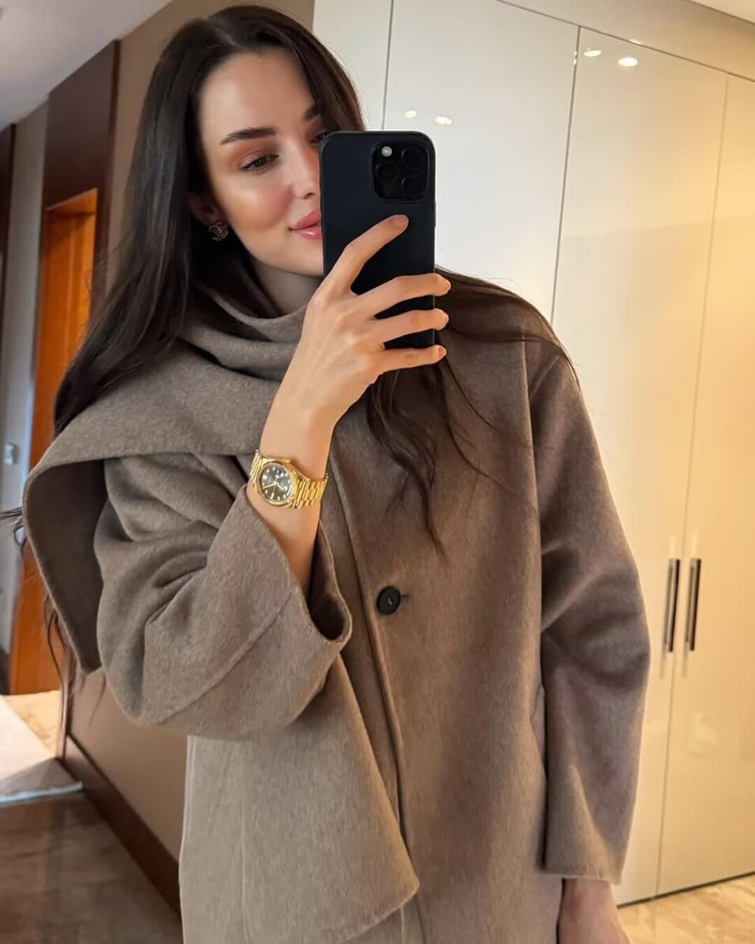Cecille kåpe med skjerf