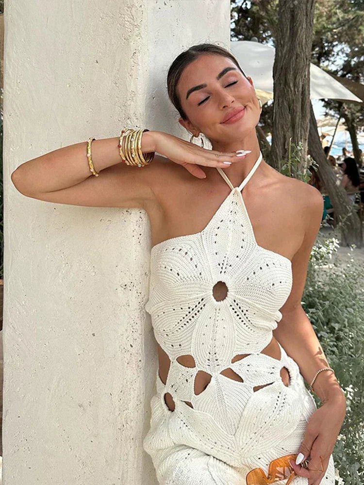 Celeste heklet minikjole med halterneck