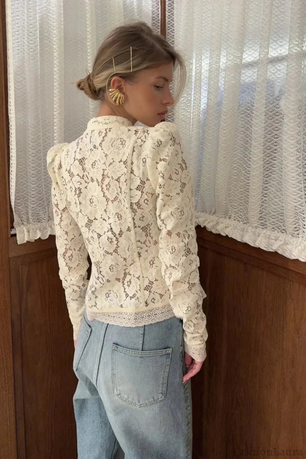 Claire elegant blondetopp