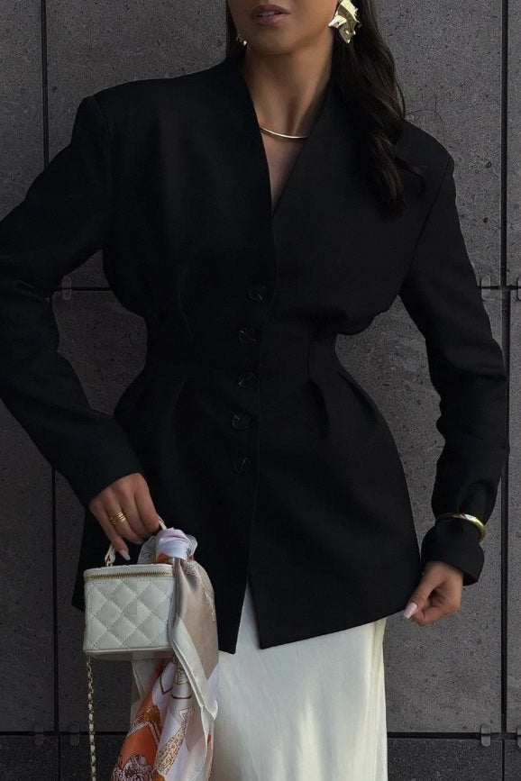Daniela innsvinget blazer uten krage
