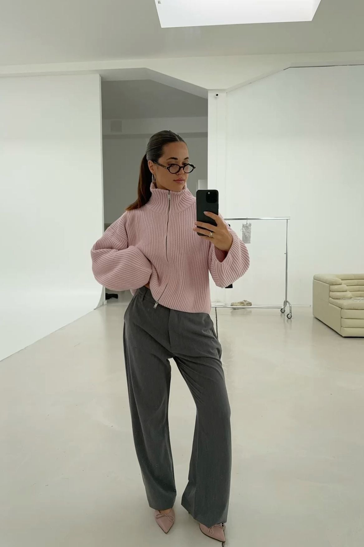 Daniela oversized ribbestrikket genser med glidelås