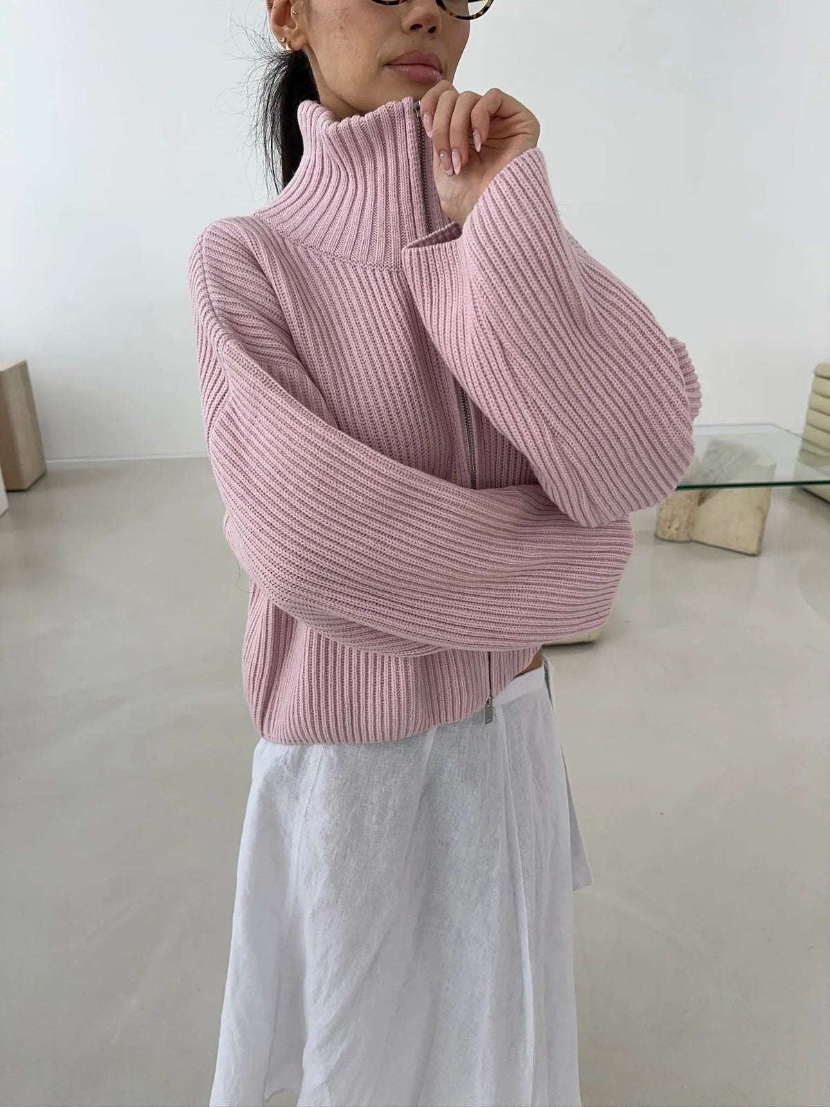 Daniela oversized ribbestrikket genser med glidelås
