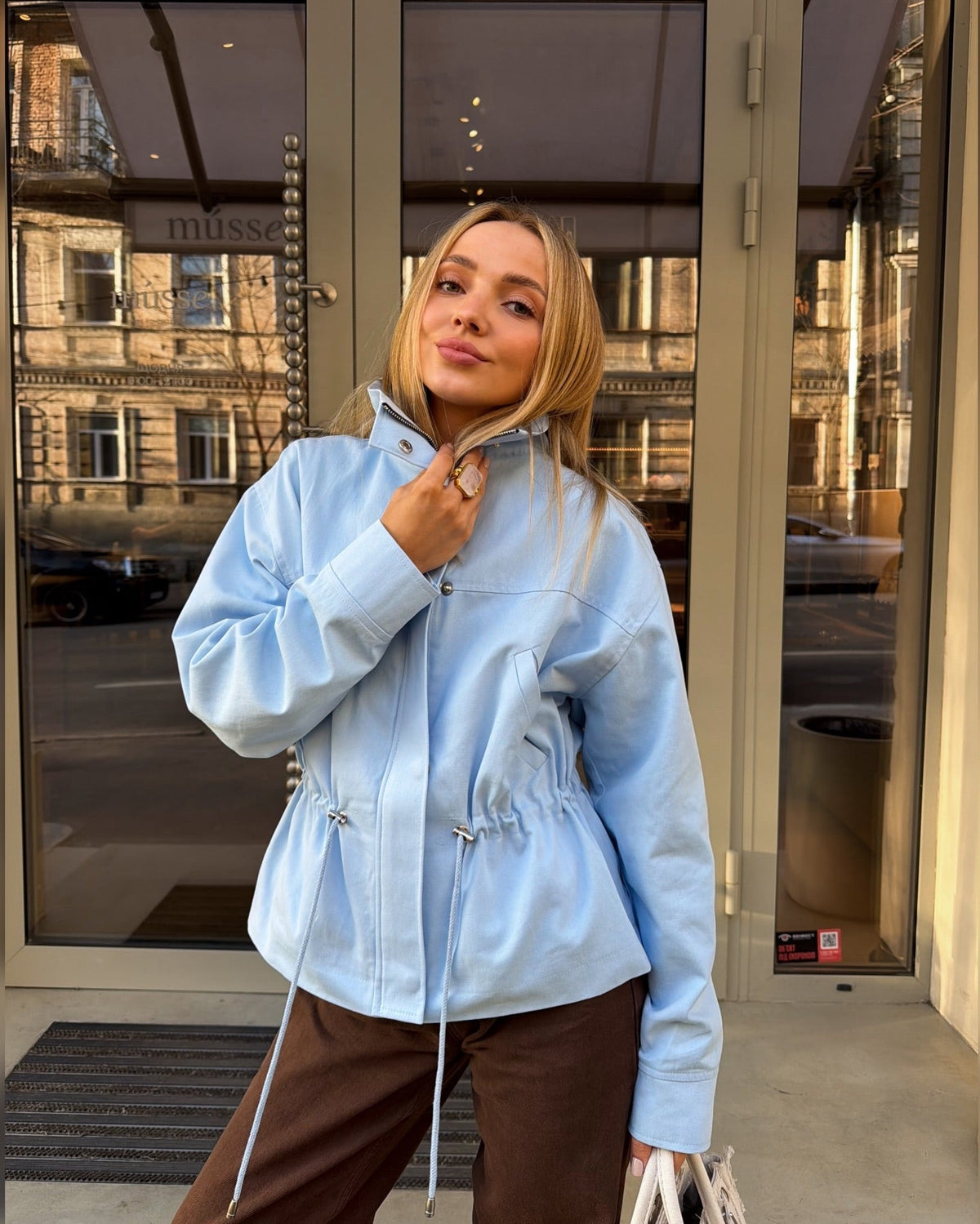 Esther jakke med ståkrage