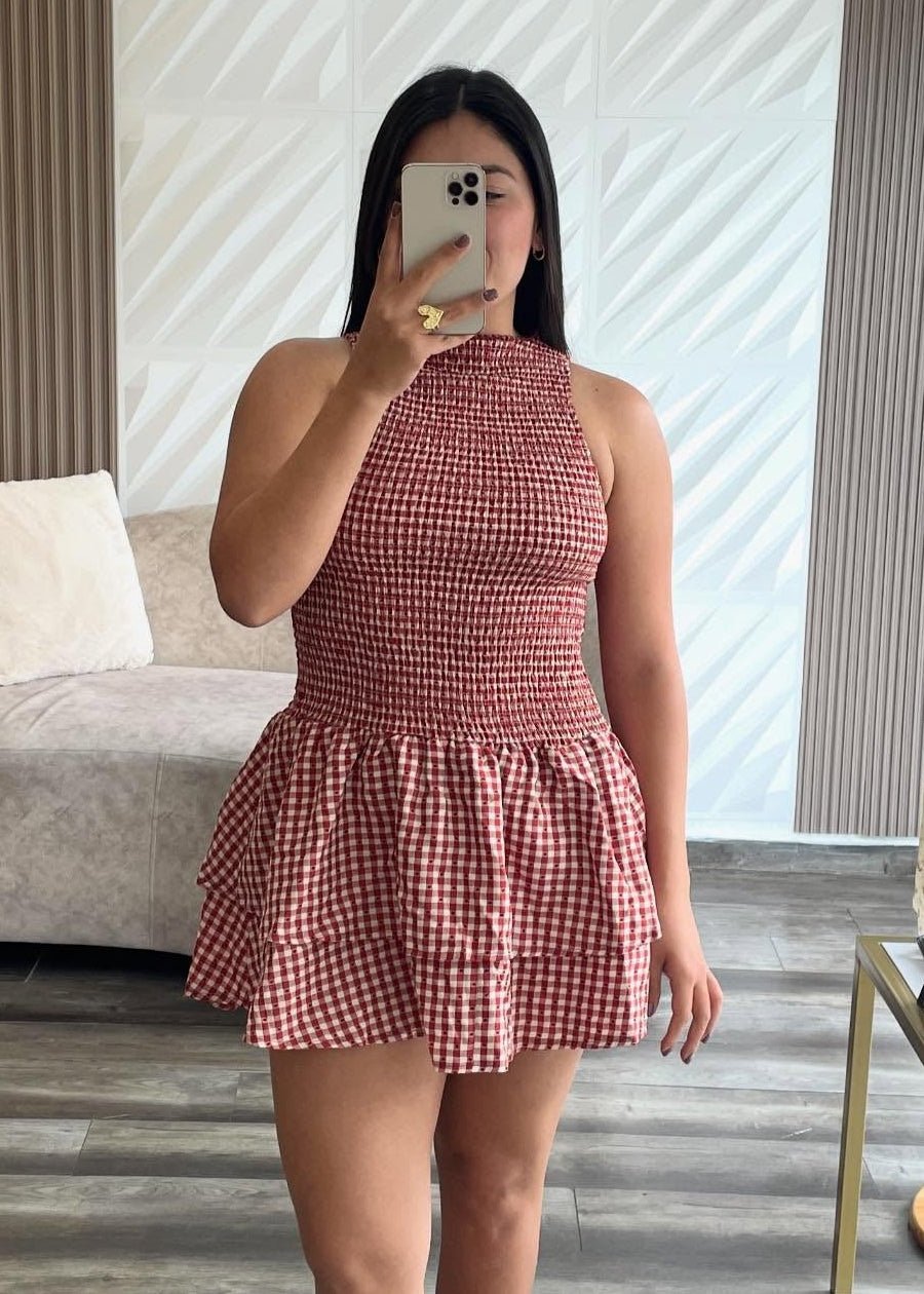 Hazel rutete, rynket minikjole