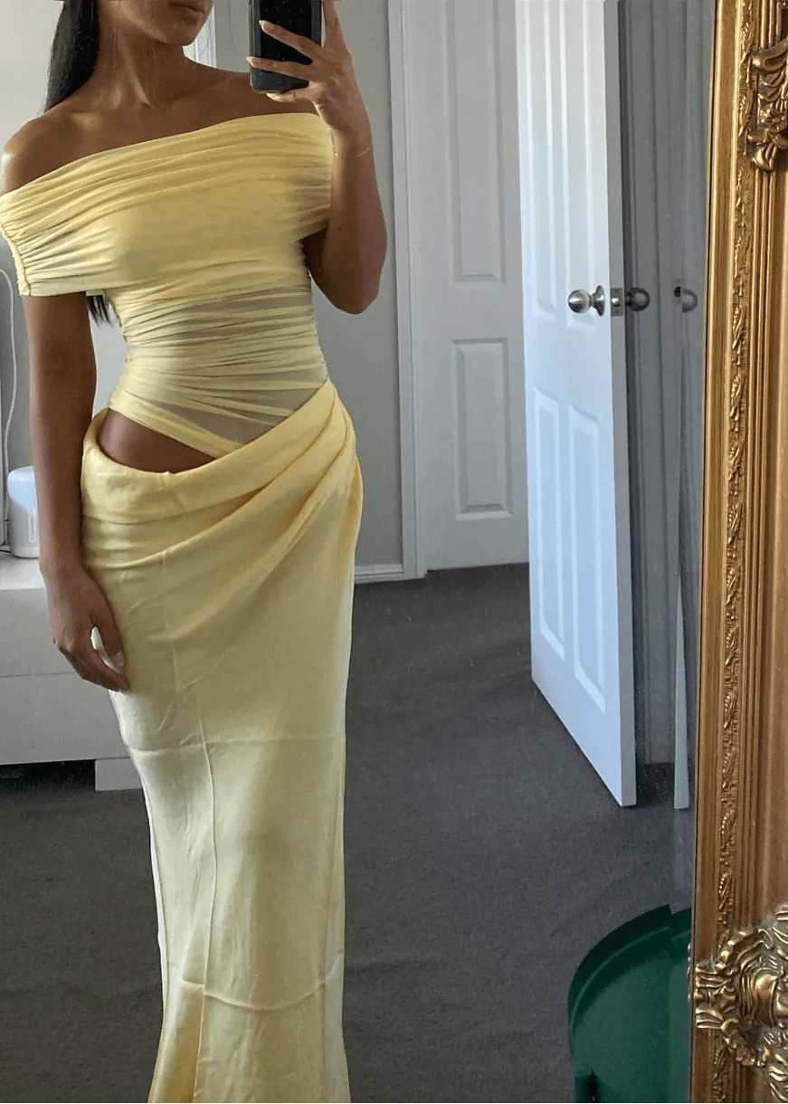 Jessa offshoulder maxikjole i mesh