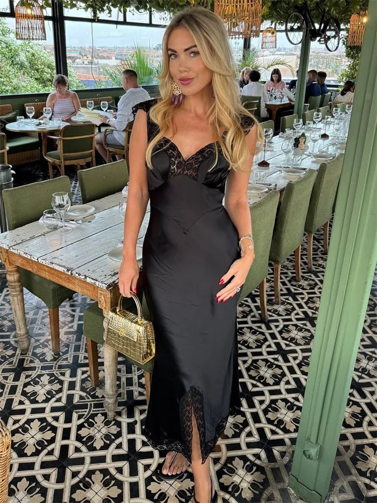 Joanna lang satengkjole med blonder