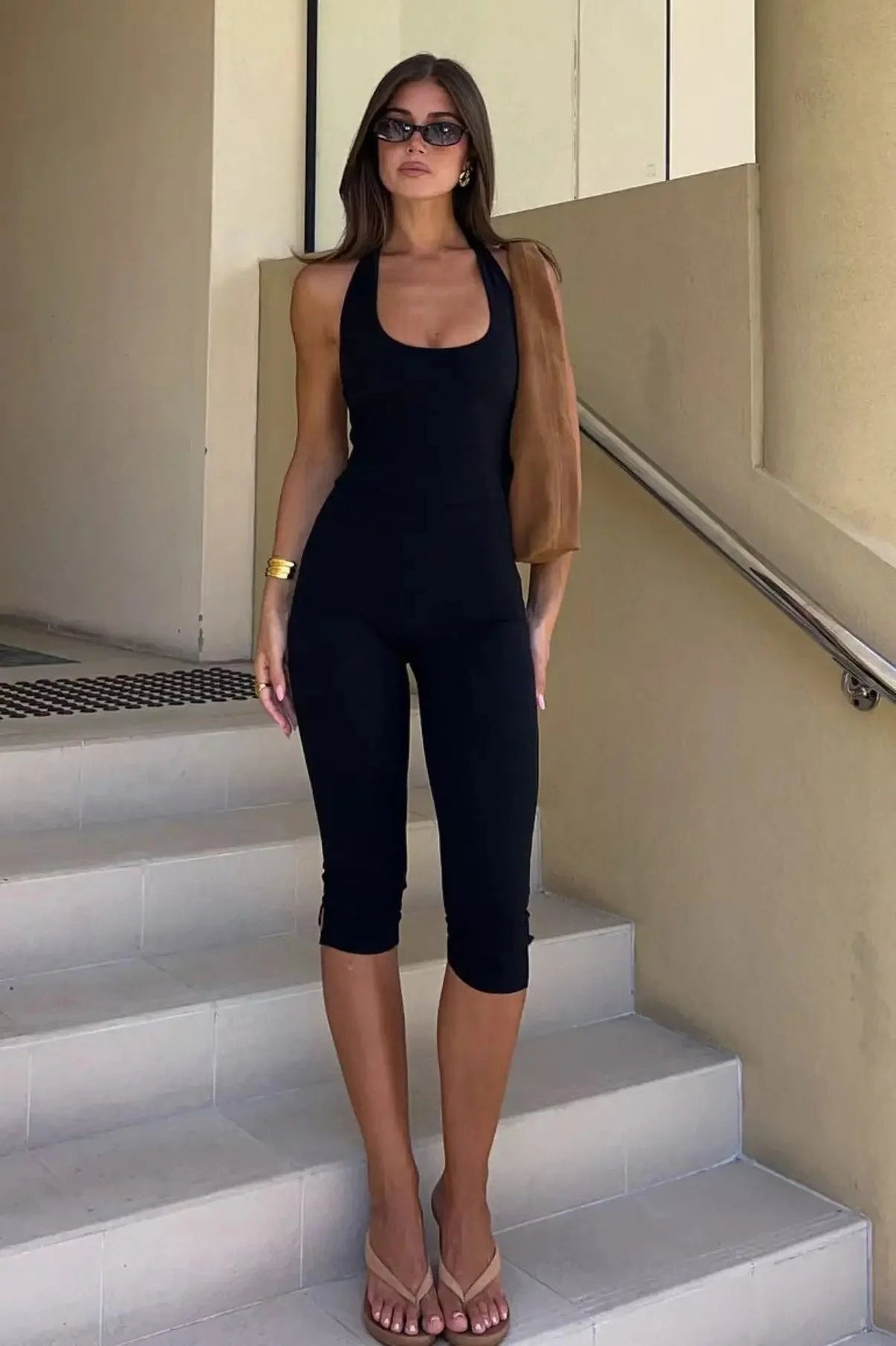 Lucy halterneck-jumpsuit med åpen rygg