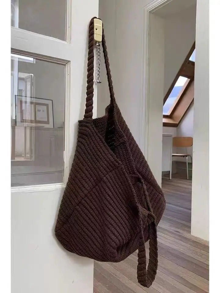 Morgan myk strikket crossbody-veske