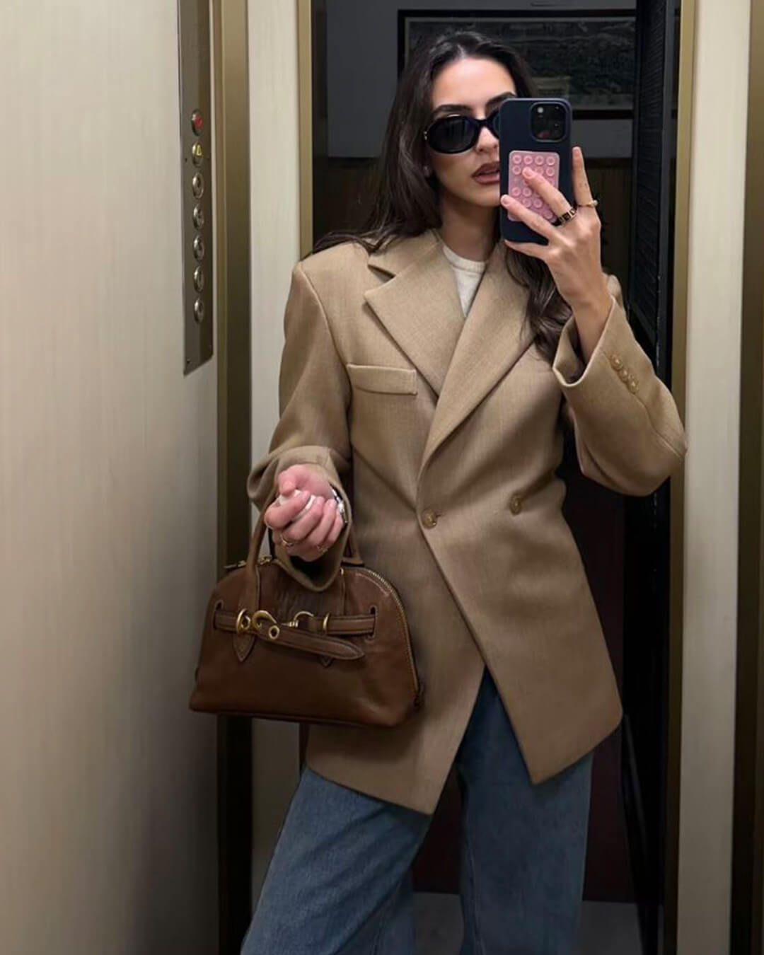 Myrna innsvinget blazer med slag