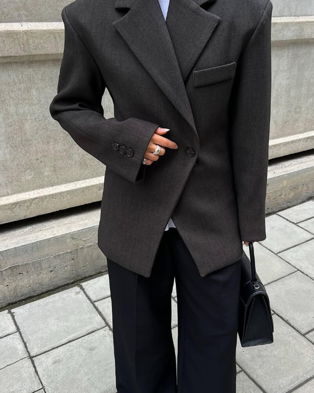 Myrna innsvinget blazer med slag