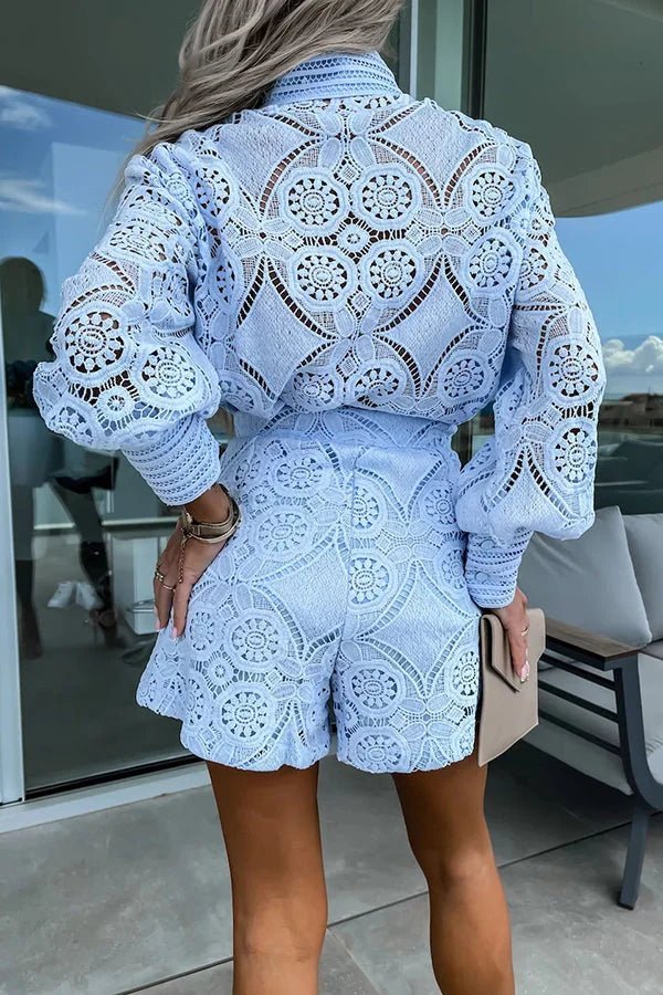 Natalie matchende sett med brodert blondespets