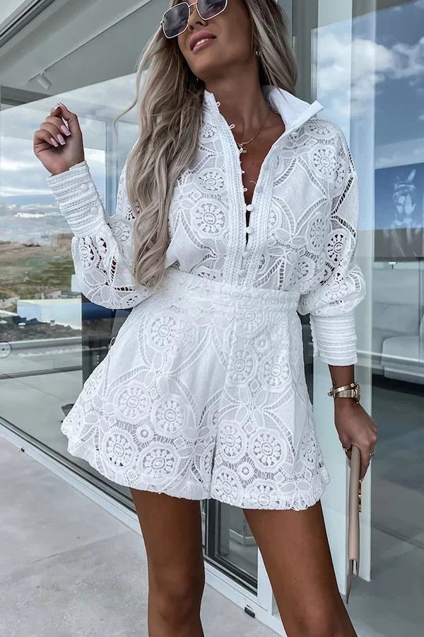 Natalie matchende sett med brodert blondespets
