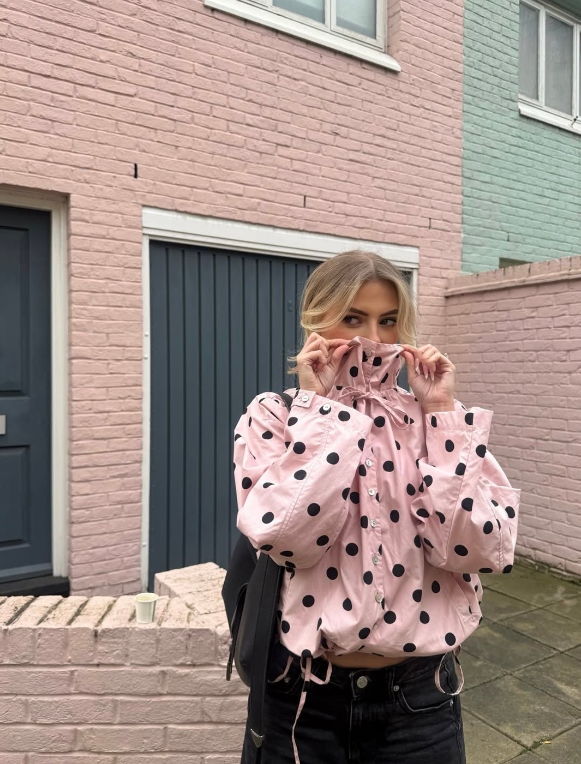 Presley jakke med prikkemønster og ballongermer