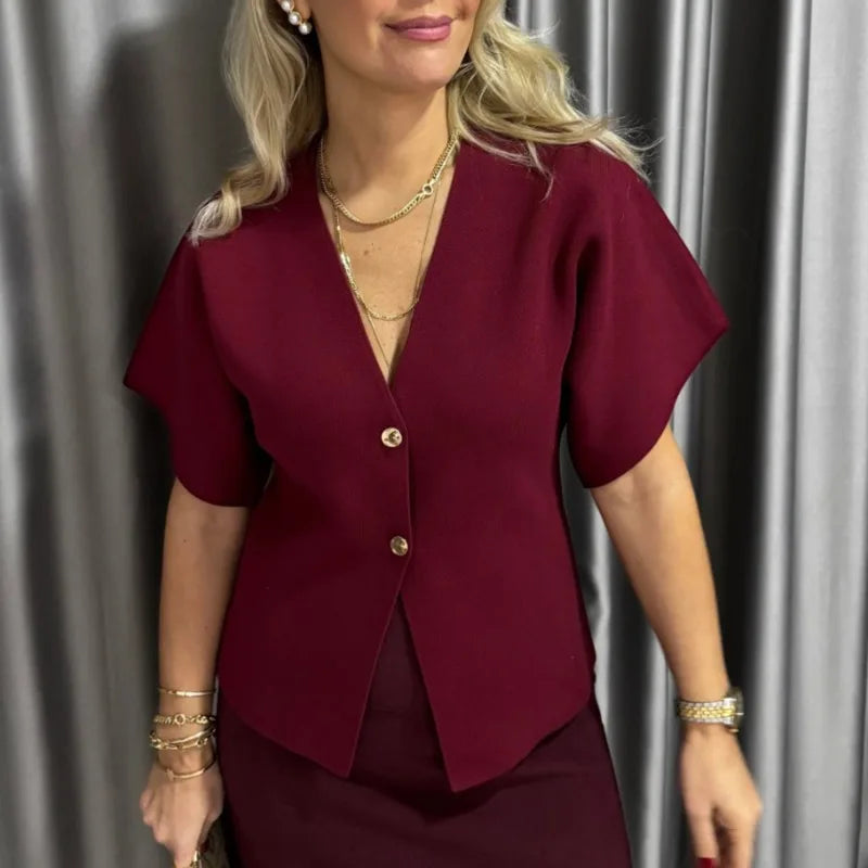 Ribbestrikket cardigan med V-hals og knapper