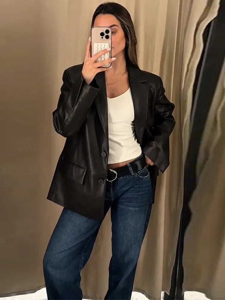 Ryza blazer i vegansk skinn