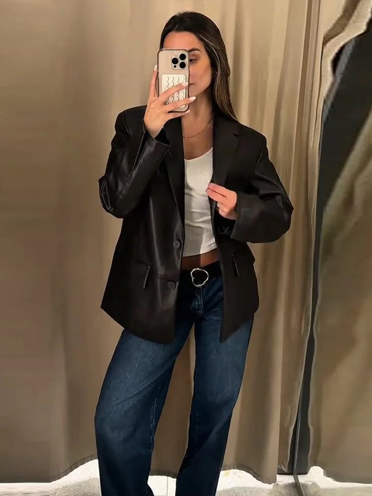 Ryza blazer i vegansk skinn