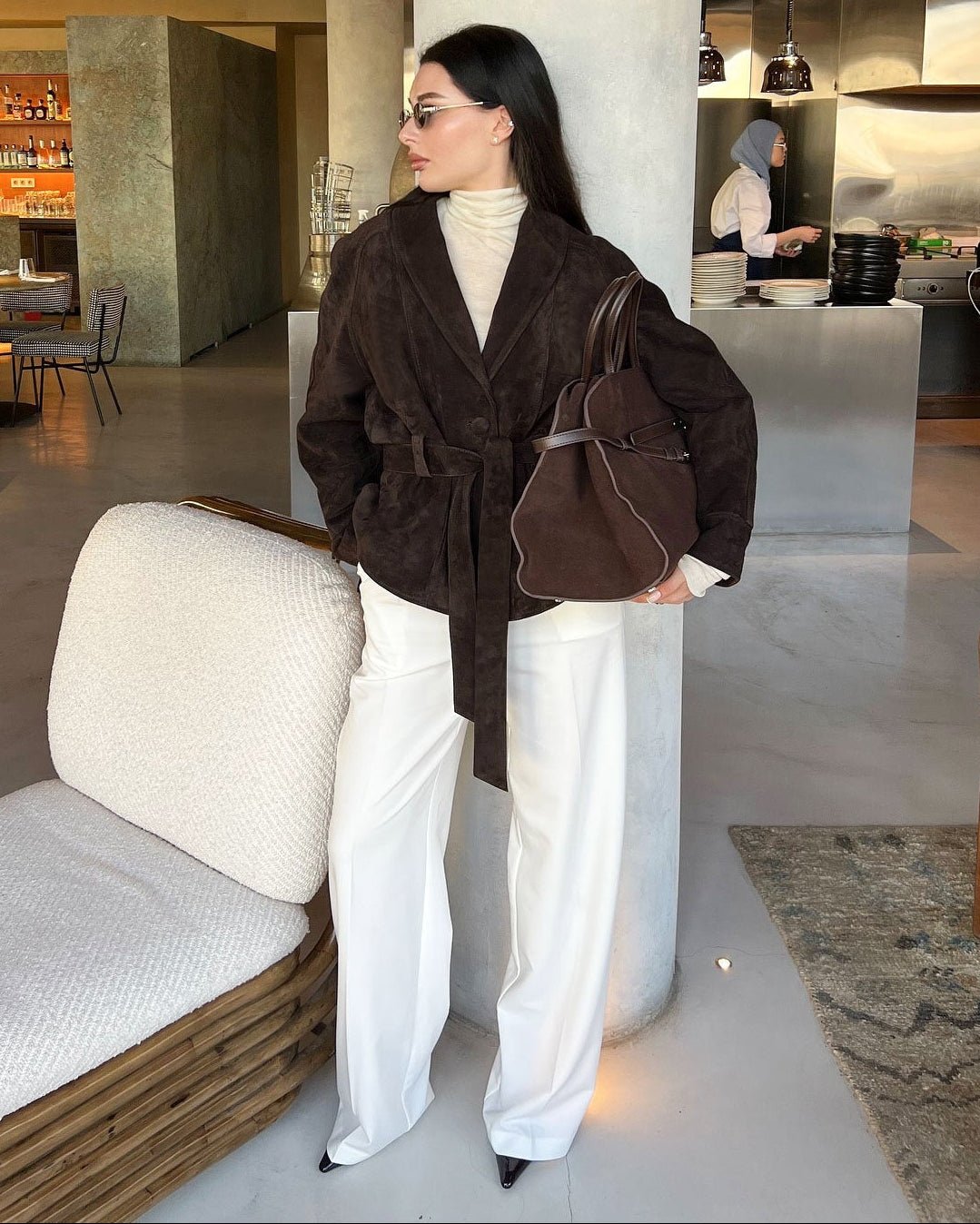 Teresa trenchcoat i semsket skinn med belte