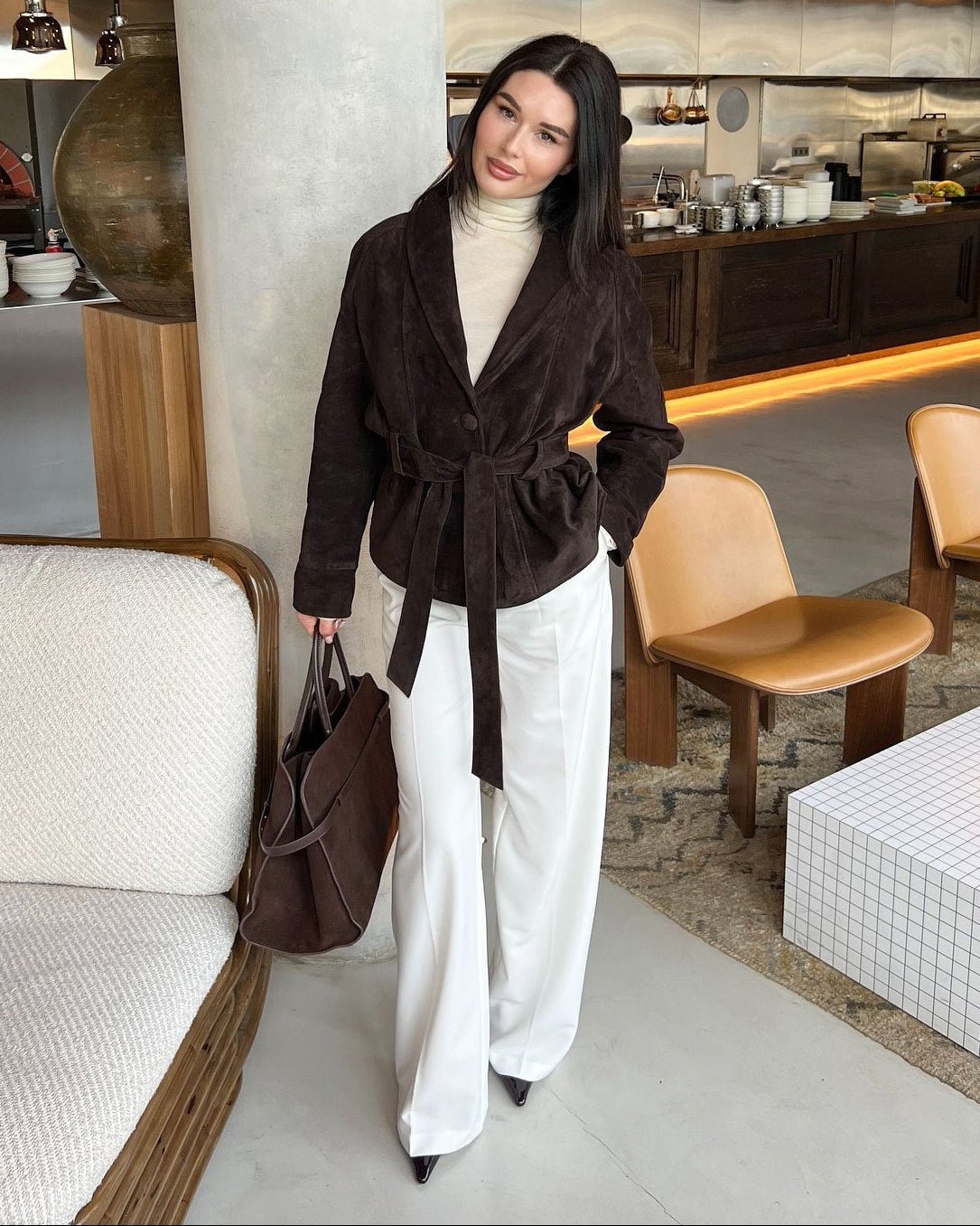 Teresa trenchcoat i semsket skinn med belte