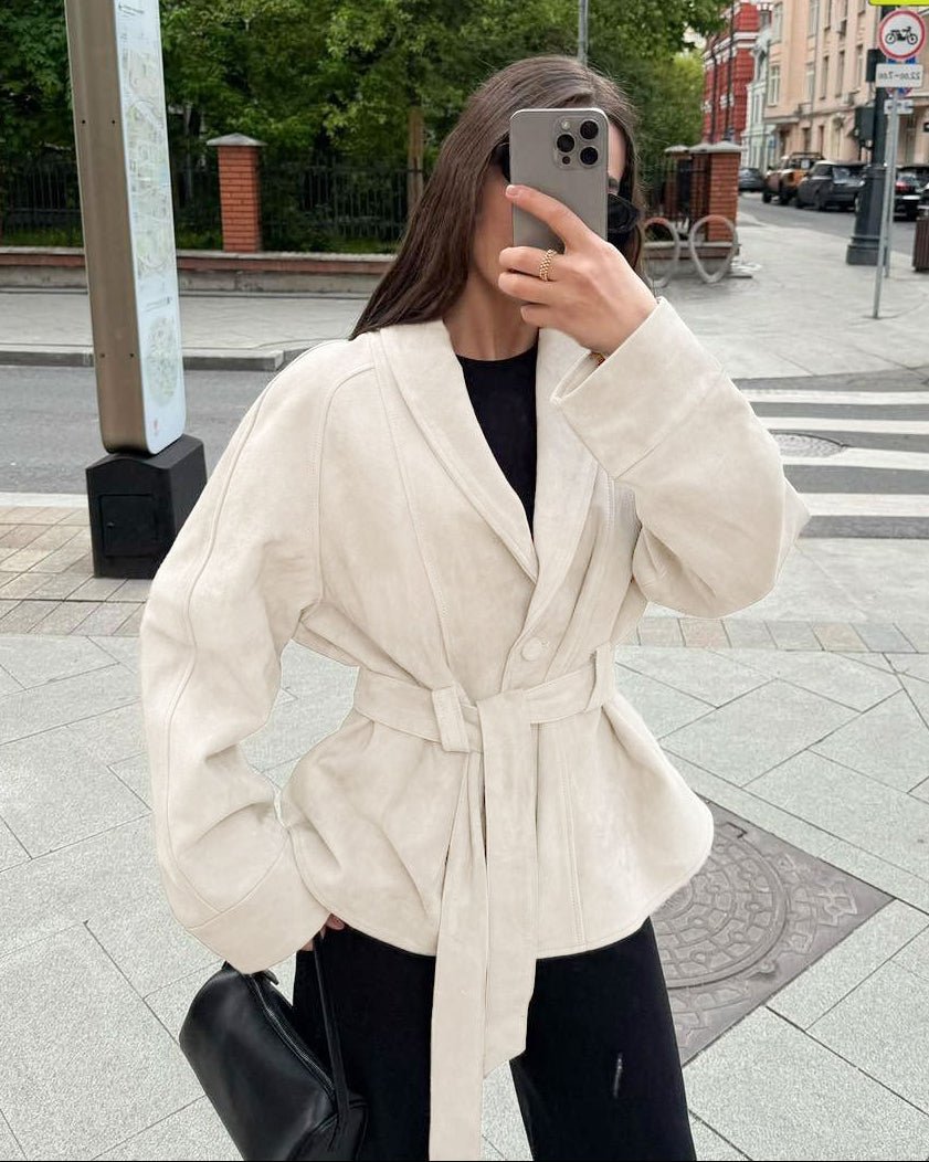 Teresa trenchcoat i semsket skinn med belte