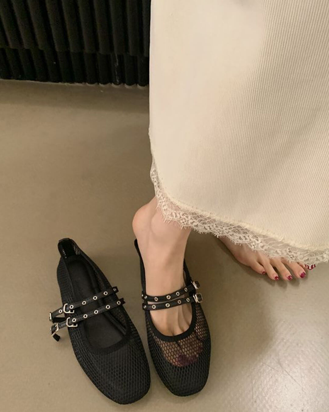 Valerie ballettsko i mesh med spenne